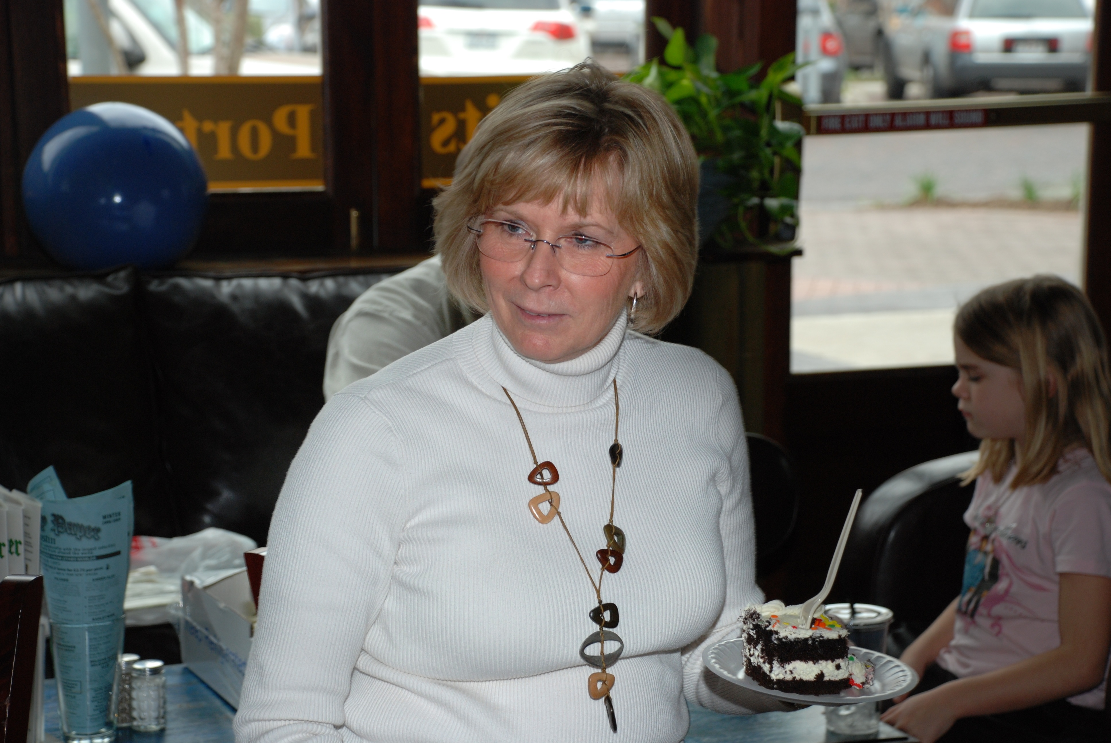2009-01-25-52 NANA-HI 60TH BD53.jpg